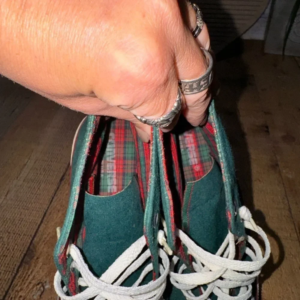 Rare converse Chuck Taylor Christmas sneakers - Picture 9 of 15